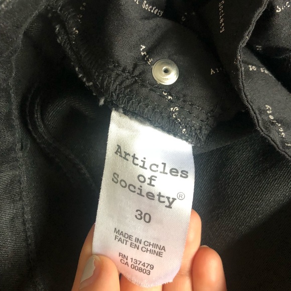 Black distressed jeans - Picture 4 of 4